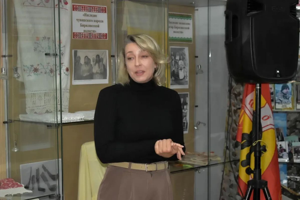 В Бирилюсском округе прошёл «Час мужества: Герои спецоперации — наши земляки» В Бирилюсском округе прошёл «Час мужества: Герои спецоперации — наши земляки»
