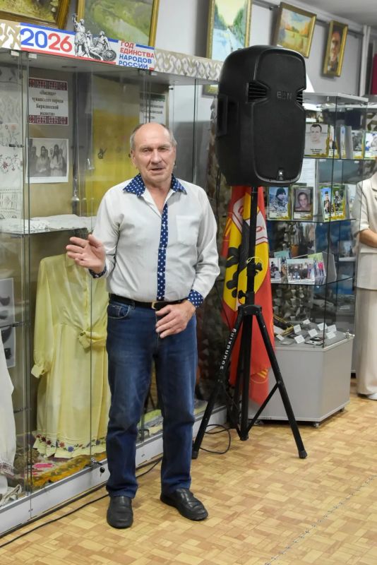 В Бирилюсском округе прошёл «Час мужества: Герои спецоперации — наши земляки» В Бирилюсском округе прошёл «Час мужества: Герои спецоперации — наши земляки»