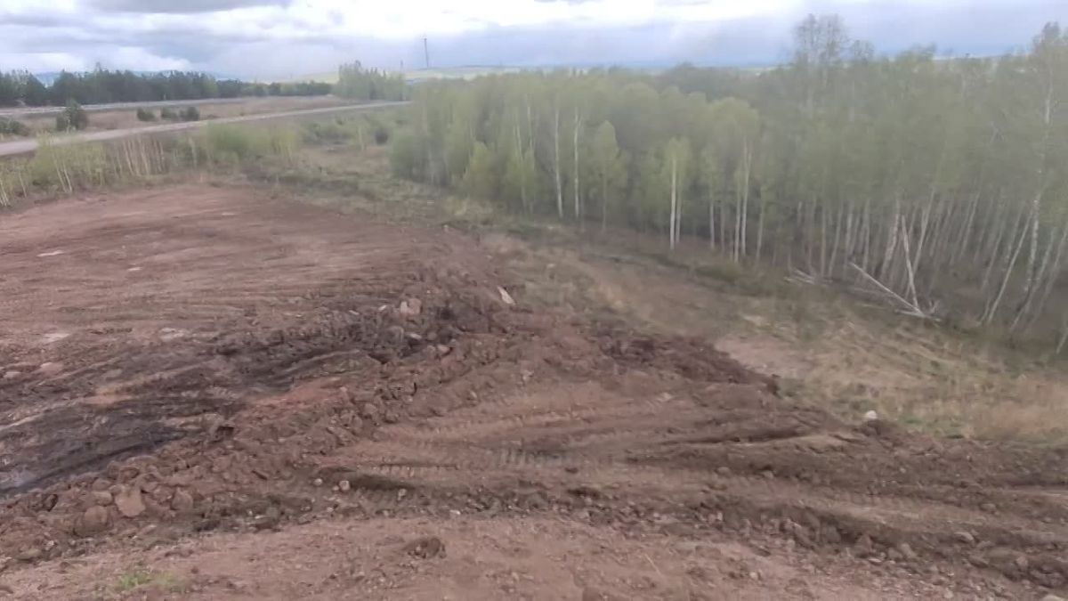 Насыпали в поле 40-метровую «горку» из грунта: в Березовске после проверки прокуратуры возбуждено уголовное дело о порче земли на 73 млн руб