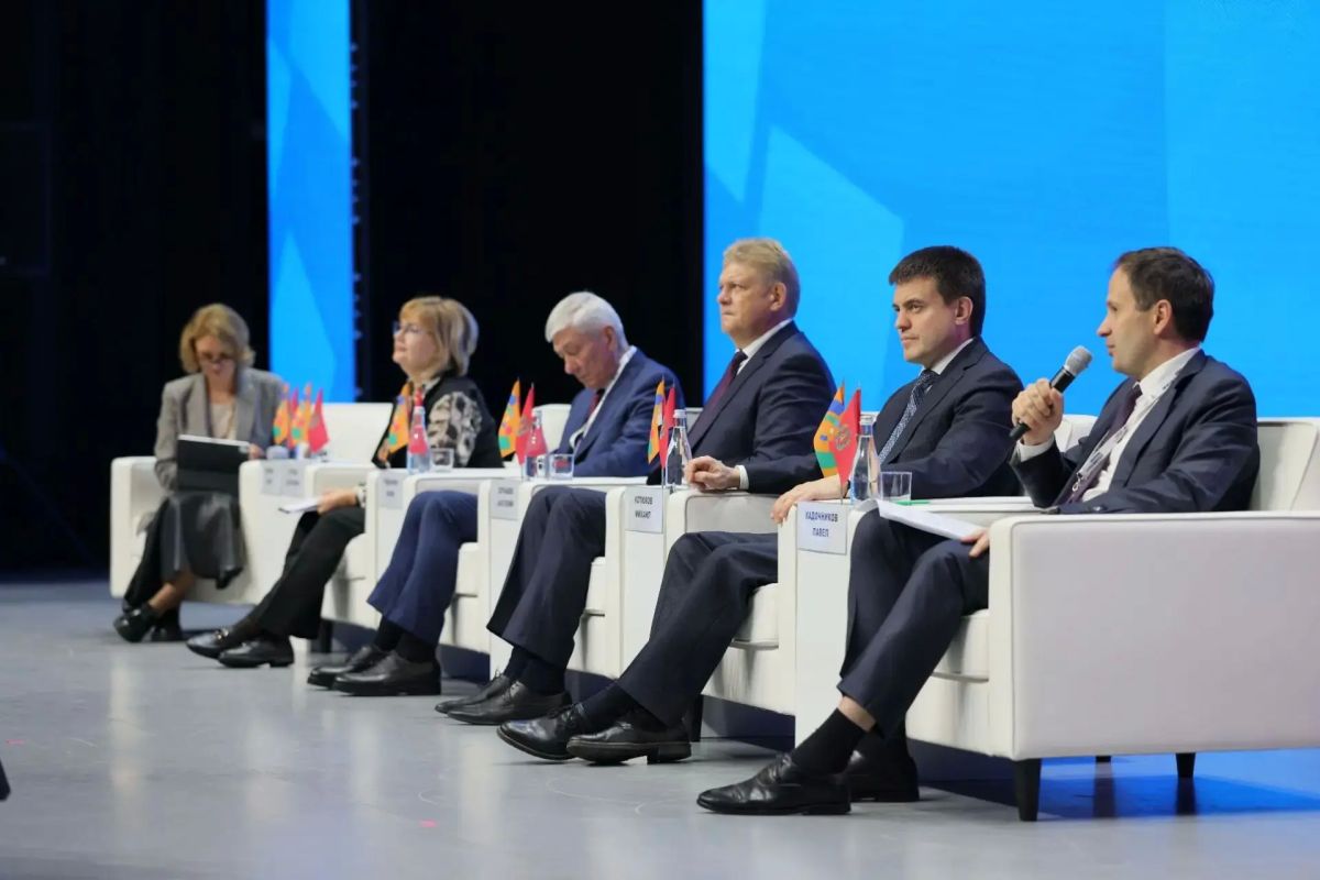 Михаил Котюков представил краевые практики финансового просвещения на форуме «Финансовая культура будущего» Михаил Котюков представил краевые практики финансового просвещения на форуме «Финансовая культура будущего»