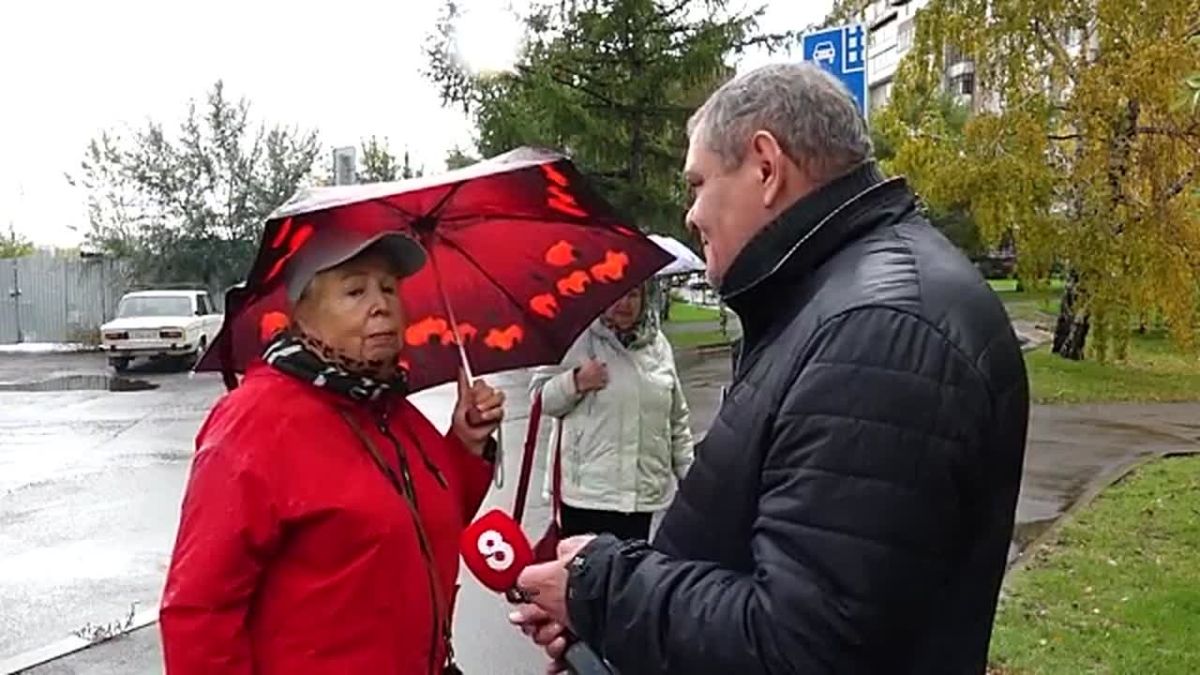 В КРАСНОЯРСКЕ СНОСЯТ ПОСЛЕДНИЙ ПАВИЛЬОН НА ПРЕДМОСТНОЙ ПЛОЩАДИ