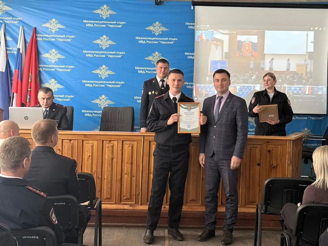 В День уголовного розыска в Уярском районе отметили труд сотрудников полиции