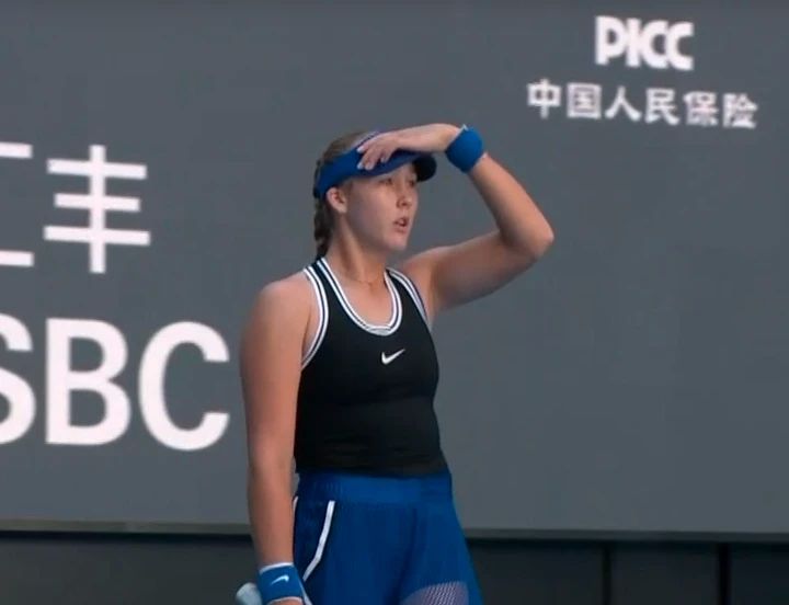 Мирра Андреева вышла в четвертьфинал China Open