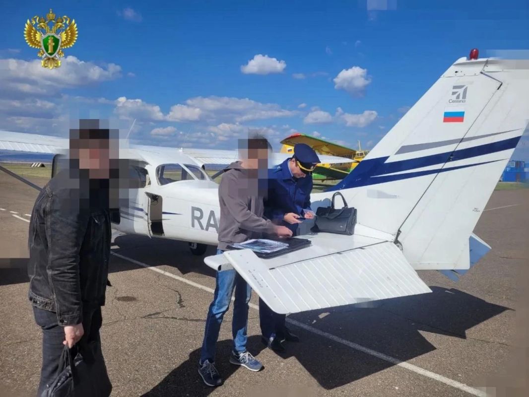 Пилоту без лицензии запретили катать пассажиров на Cessna под Красноярском