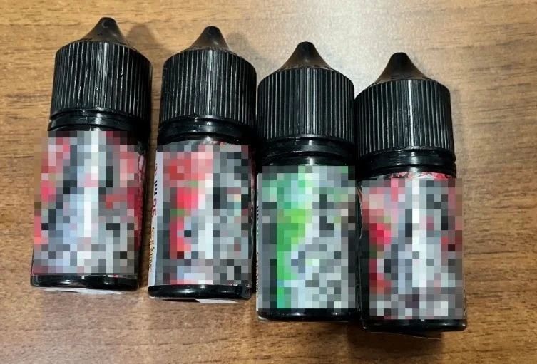 В Канске полицейские пресекли незаконный оборот никотиносодержащих изделий на сумму свыше 1,9 млн рублей В Канске полицейские пресекли незаконный оборот никотиносодержащих изделий на сумму свыше 1,9 млн рублей