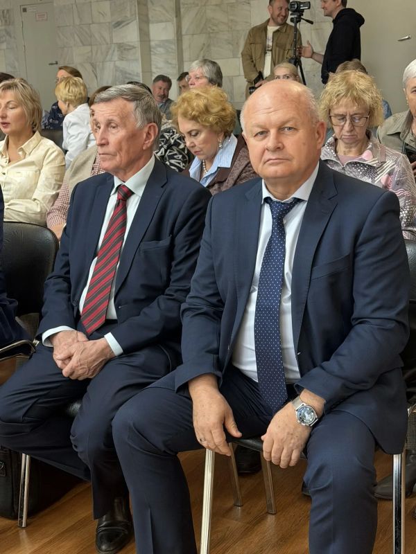 Поздравляем с началом нового учебного года краевого народного университета «Активное долголетие»!