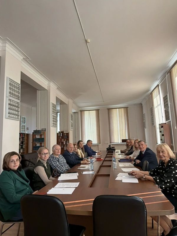 Поздравляем с началом нового учебного года краевого народного университета «Активное долголетие»! Поздравляем с началом нового учебного года краевого народного университета «Активное долголетие»!