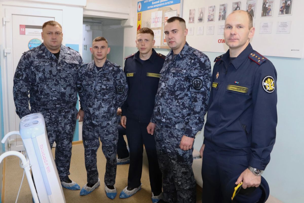 Сотрудники Канской воспитательной колонии приняли участие в акции по сдаче крови Сотрудники Канской воспитательной колонии приняли участие в акции по сдаче крови