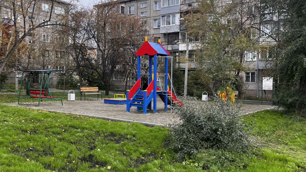 Сквер «Мой двор» в Октябрьском районе готов на 90% Сквер «Мой двор» в Октябрьском районе готов на 90%