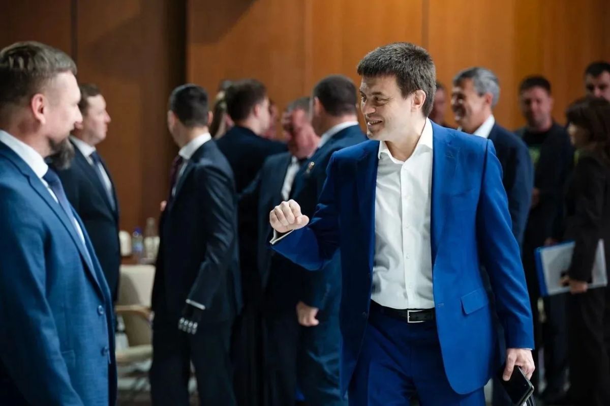 Михаил Котюков: Участники второго потока президентской кадровой программы «Время героев» защитили свои проектные предложения по итогам региональных стажировок Михаил Котюков: Участники второго потока президентской кадровой программы «Время героев» защитили свои проектные предложения по итогам региональных стажировок