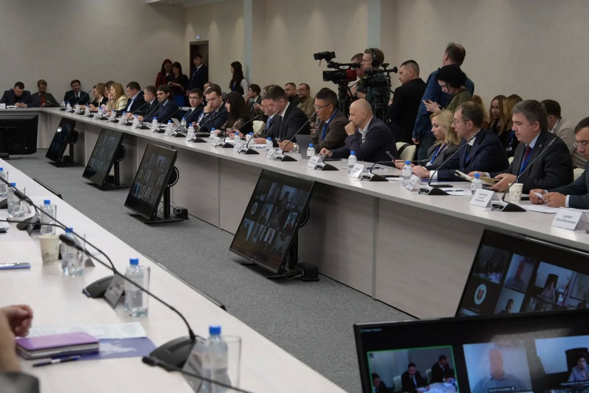 Красноярский край представил на форуме «InRussia 2026» проекты в станкостроении и горной технике Красноярский край представил на форуме «InRussia 2026» проекты в станкостроении и горной технике