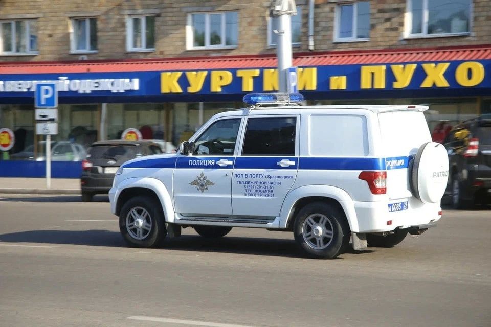 В Красноярске мужчина попытался придушить чужого ребенка