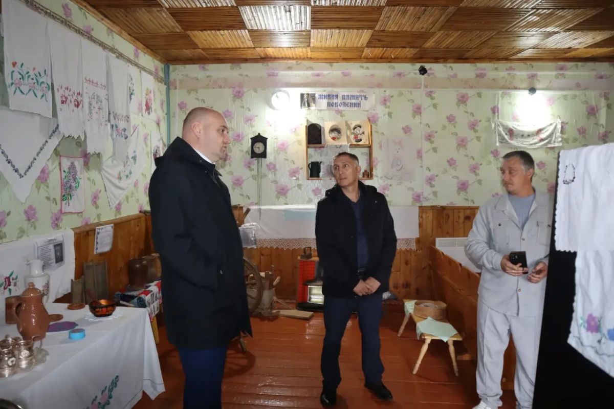 Глава Боготольского округа посетил Новомитропольское территориальное подразделение Глава Боготольского округа посетил Новомитропольское территориальное подразделение