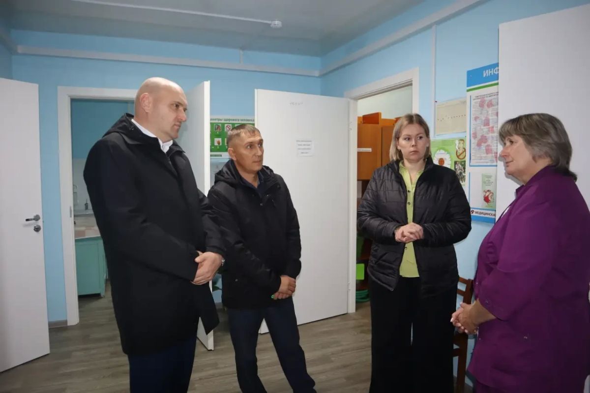 Глава Боготольского округа посетил Новомитропольское территориальное подразделение