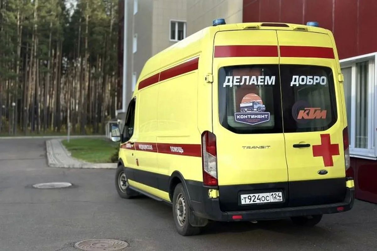 В Красноярске отремонтировали реанимобиль, принадлежащий Краевому клиническому центру охраны материнства и детства