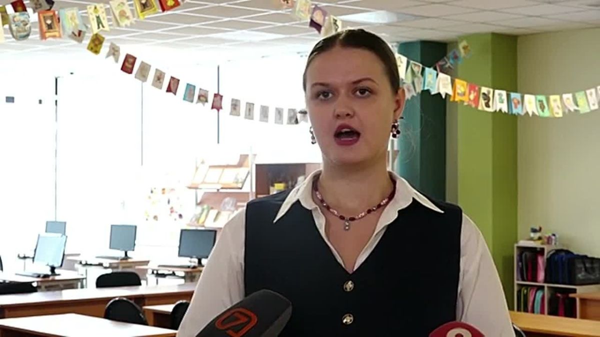 «УРОК С ДЕПУТАТОМ». В муниципальных общеобразовательных учреждениях продолжается цикл «Уроков с депутатами», посвященный 30-летию Красноярского городского Совета депутатов