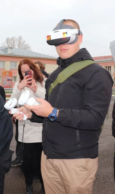 Как это было: Красноярские полицейские на Дне призывника
