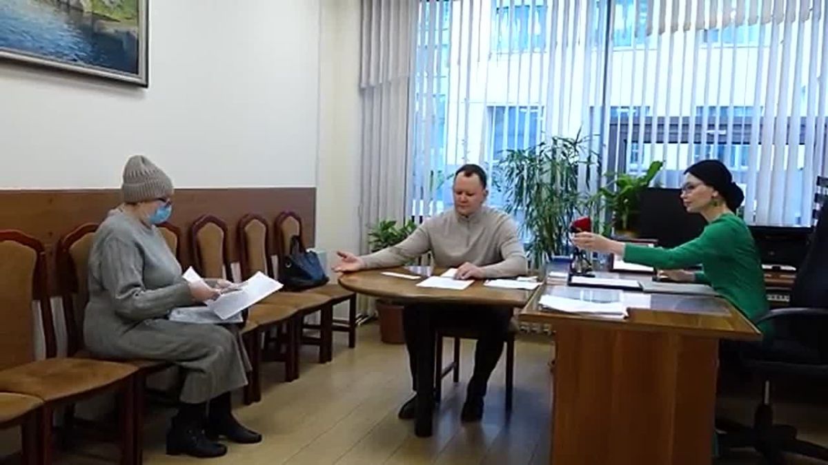 ПРИЁМ У ДЕПУТАТА ИВАНОВОЙ: ЖКХ, ПЕНСИИ И ЛИЧНЫЙ КОНТРОЛЬ