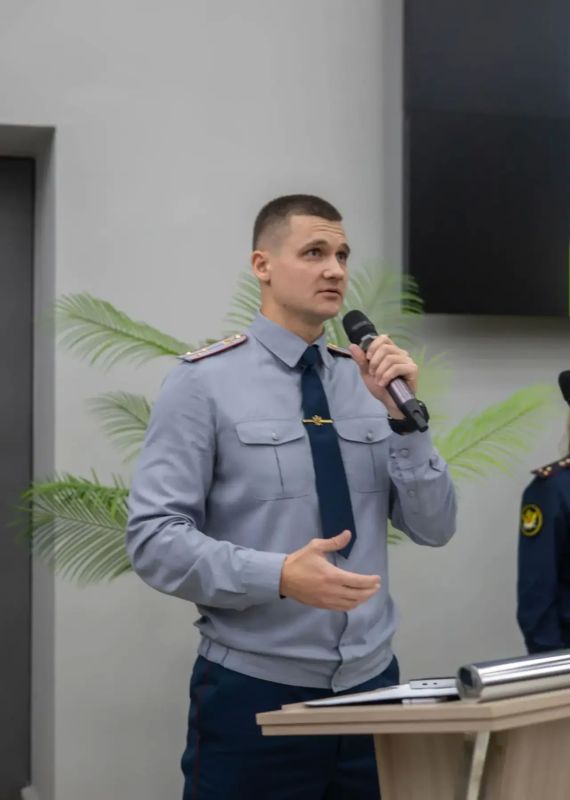 Сотрудники ГУФСИН приняли участие Едином дне открытых дверей в системе среднего профессионального образования Сотрудники ГУФСИН приняли участие Едином дне открытых дверей в системе среднего профессионального образования