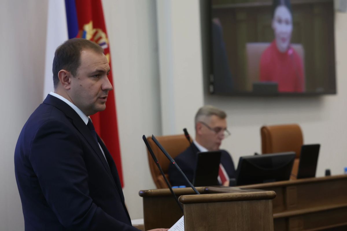 Электрические велосипеды и мопеды нужно будет парковать по общим правилам