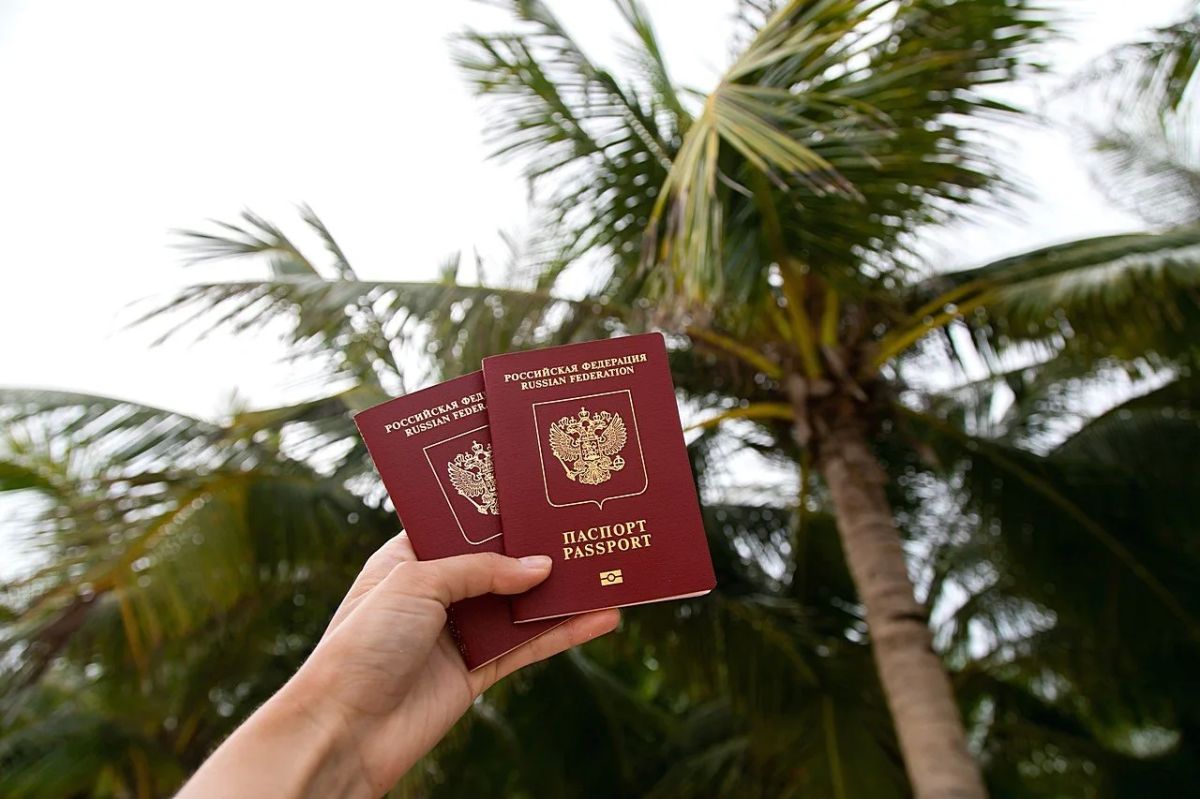 Полтора года назад женщина приобрела заграничный тур на двух взрослых и трех детей