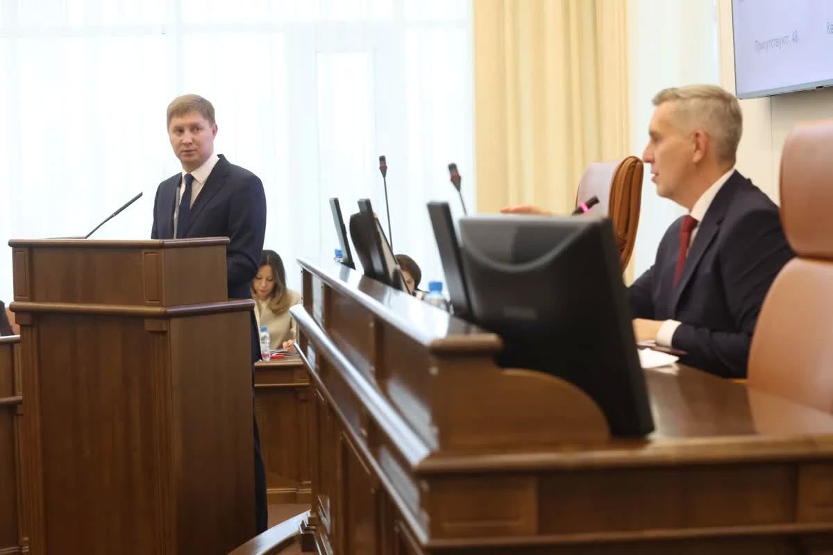 Сегодня на сессии Заксобрания приняли важный закон о передаче отдельных полномочий в части ЖКХ от трёх муниципалитетов к органам государственной власти Сегодня на сессии Заксобрания приняли важный закон о передаче отдельных полномочий в части ЖКХ от трёх муниципалитетов к органам государственной власти
