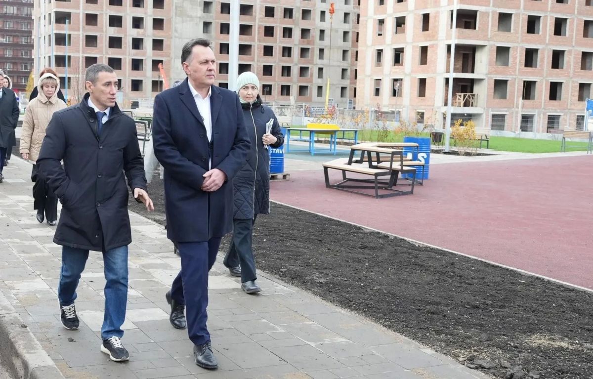 Сергей Верещагин: Более 1000 ребят скомплектовано в новую школу микрорайона Мичуринский Сергей Верещагин: Более 1000 ребят скомплектовано в новую школу микрорайона Мичуринский