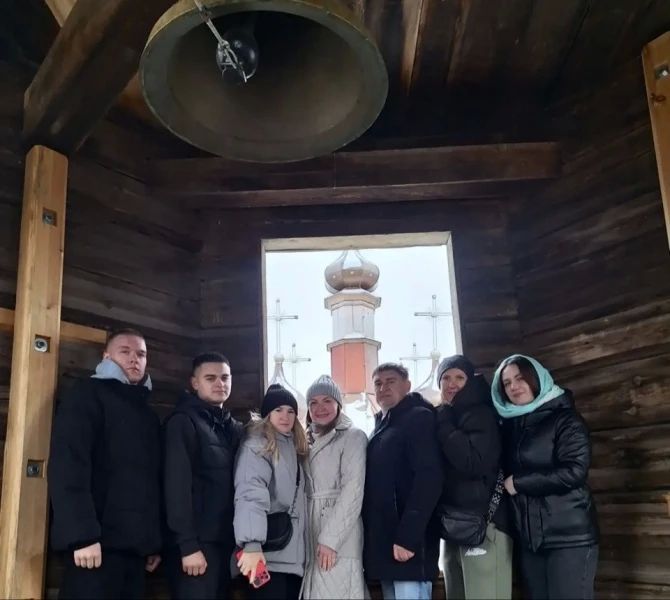 Духовность на службе: сотрудники красноярского полка ДПС посетили храмы Духовность на службе: сотрудники красноярского полка ДПС посетили храмы