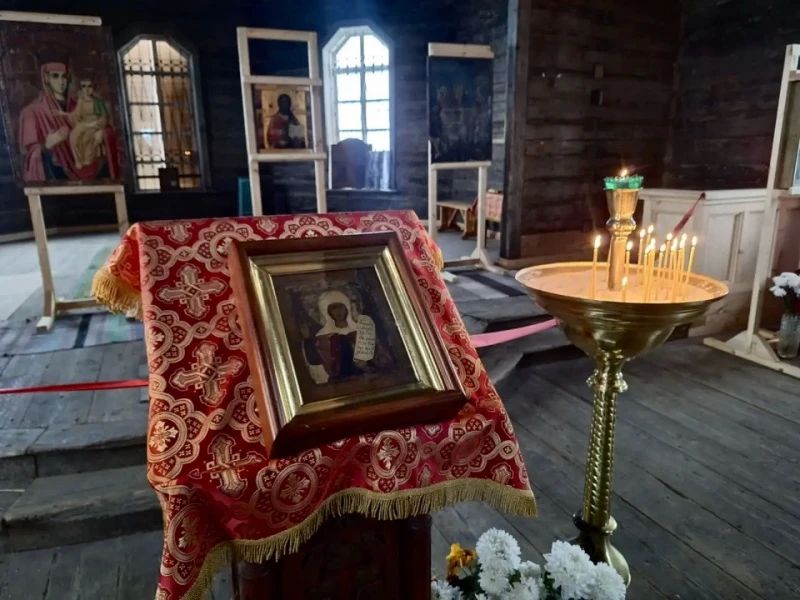 Духовность на службе: сотрудники красноярского полка ДПС посетили храмы Духовность на службе: сотрудники красноярского полка ДПС посетили храмы