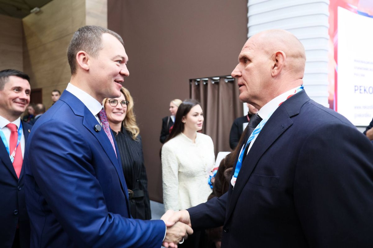 Михаил Дегтярёв: Открыл Дом спорта на международном форуме «Россия – спортивная держава» в Красноярске Михаил Дегтярёв: Открыл Дом спорта на международном форуме «Россия – спортивная держава» в Красноярске