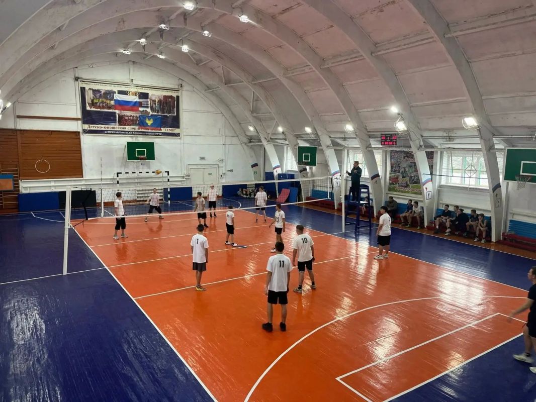 Открытый турнир по волейболу в «Темпе» Открытый турнир по волейболу в «Темпе»