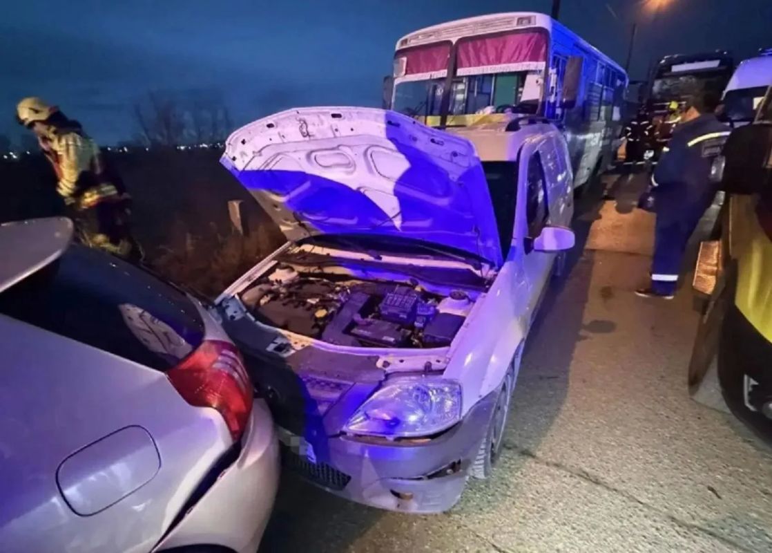 В Абакане столкнулись пять автомобилей