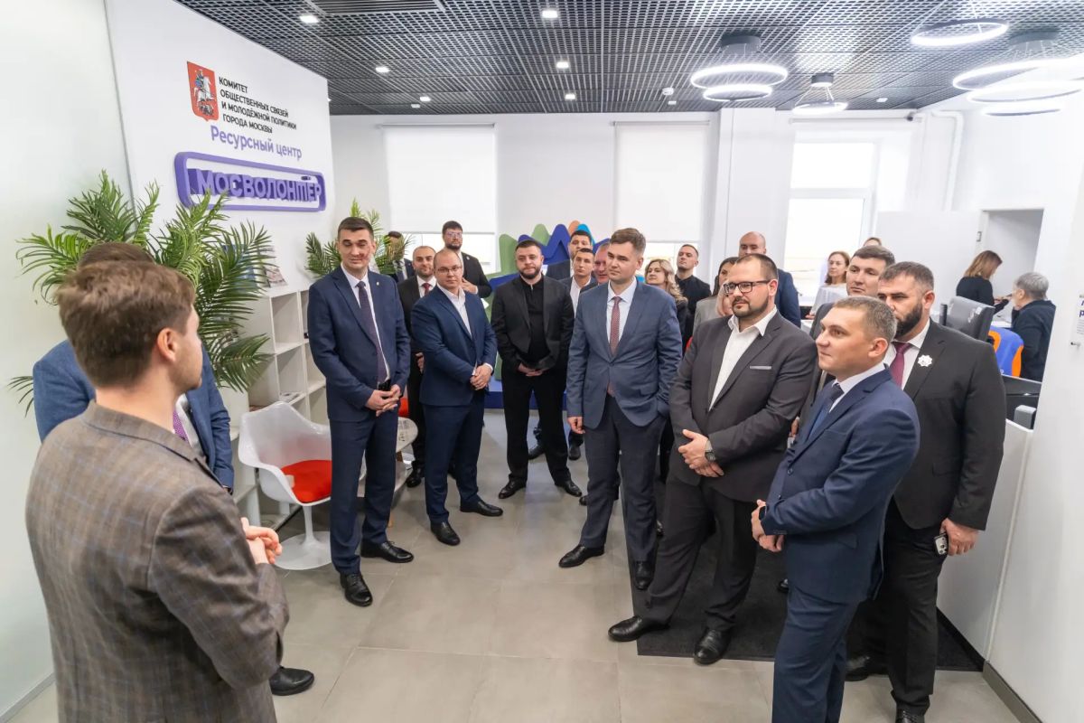 Молодые главы муниципалитетов представили ВАРМСУ и Росмолодёжи предложения по поддержке молодёжи Молодые главы муниципалитетов представили ВАРМСУ и Росмолодёжи предложения по поддержке молодёжи