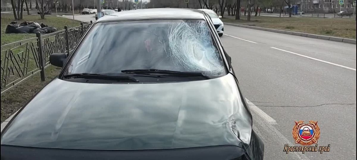 В Минусинске 13-летняя девочка попала в реанимацию после наезда на пешеходном переходе