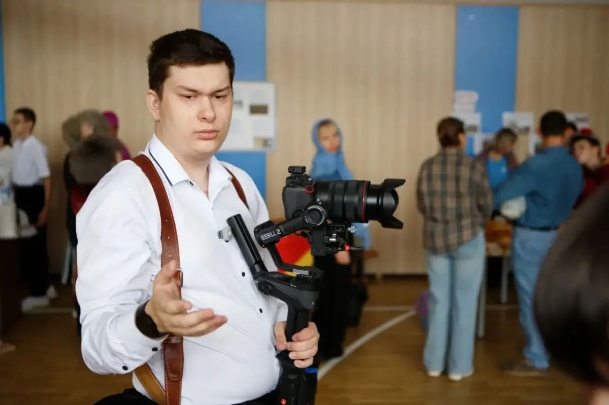 ЗОЛОТАЯ КОМАНДА КРАЯ. Сборная Красноярского края готовится к Национальному чемпионату «Абилимпикс» ЗОЛОТАЯ КОМАНДА КРАЯ. Сборная Красноярского края готовится к Национальному чемпионату «Абилимпикс»