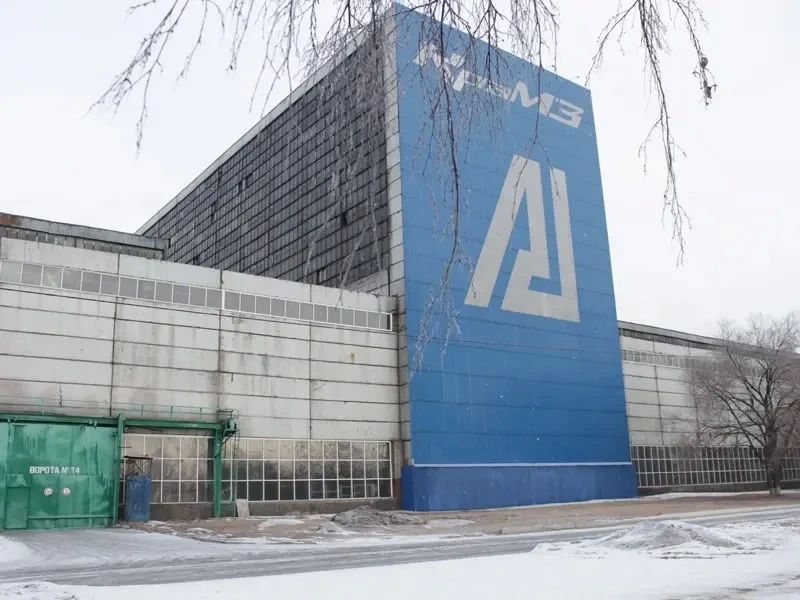 Смертельный риск ради трубы: в Красноярске после вмешательства прокуратуры семье погибшего электромонтёра выплатили 1,5 млн рублей