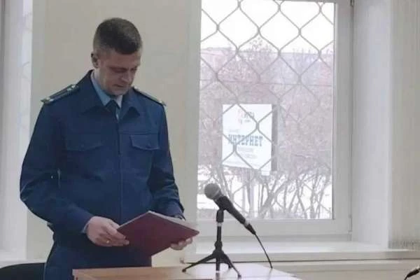 Экс-главу Назарово приговорили к 6 годам колонии строгого режима и крупному штрафу за взятки