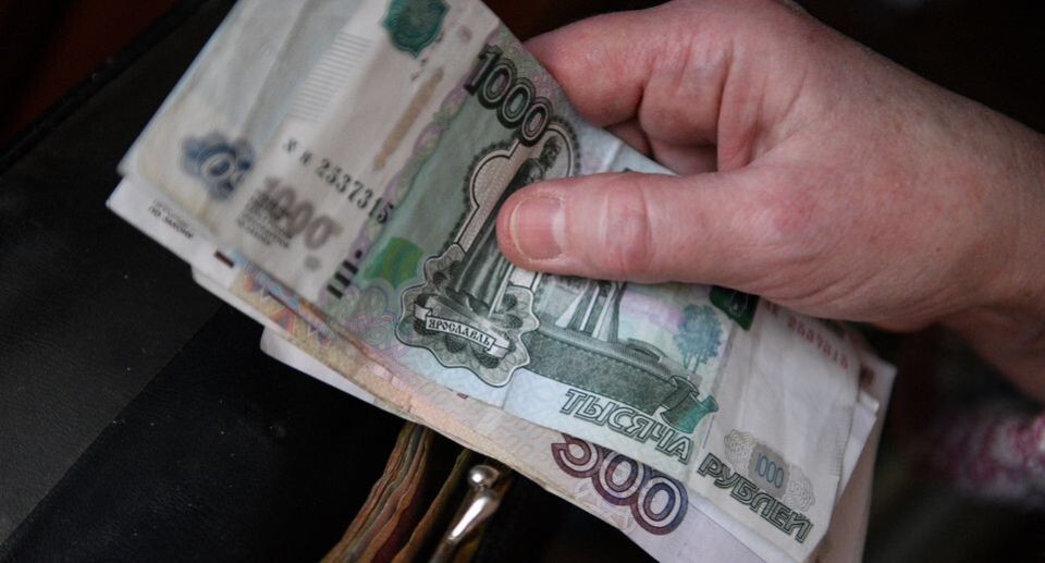 Изменения в графике выплат: детские пособия и пенсии поступят раньше