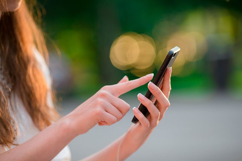 Опасности публичного Wi-Fi: как избежать потерей денег и личных данных