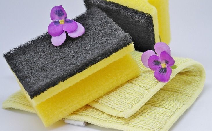 Почистит обувь, поможет сделать прическу и многое другое: эта вещь есть у каждого